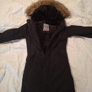Aritizia TNA Raven Parka Jacket